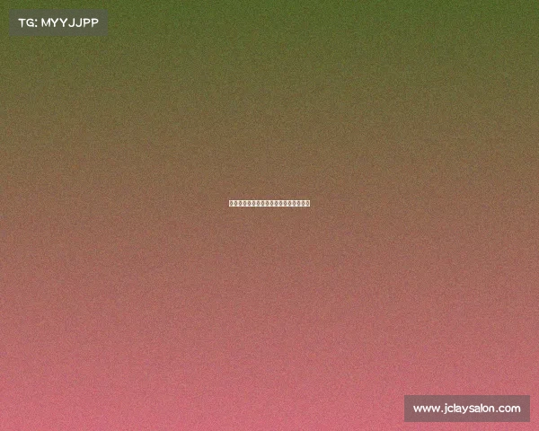 《南瓜峡谷惊魂夜:键盘上的幽灵对决》 《南瓜峡谷惊魂夜:键盘上的幽灵对决》